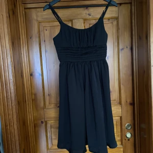 Svart kläning - Svart kläning från HM 