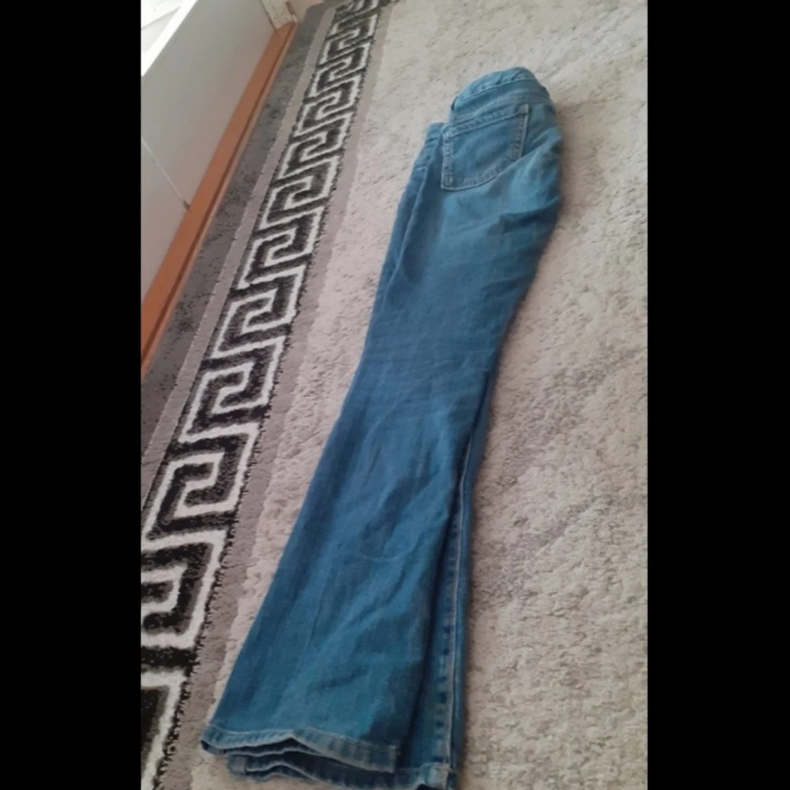 Lågmidjade bootcuts 