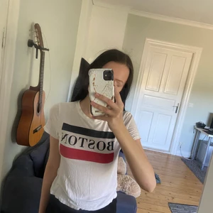 T-shirt - En fin vit t-shirt, fin och skön💗