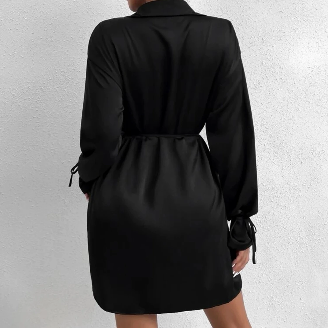 Satin klänning - 90