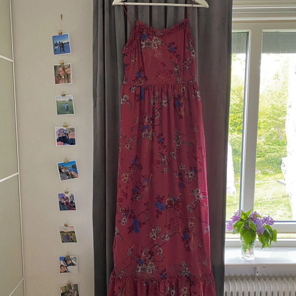 Blommig långklänning