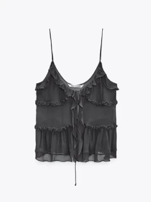 Zara topp - Jätte fin topp som är perfekt till sommaren eller fest, knappt använd och är i storlek xs❤️❤️