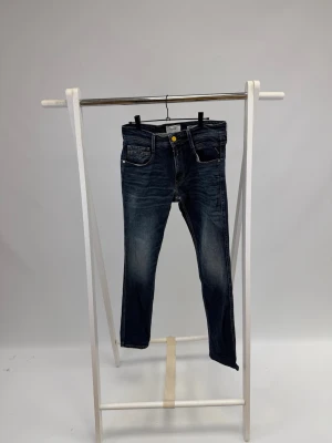 Replay jeans  - Schysta Replay jeans nu till våren med schyst tvättning 