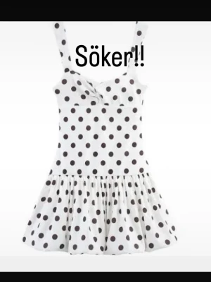 Söker!!! Vit prickig klänning från Zara - Söker denna klänning från Zara i storlek Xs eller S!!