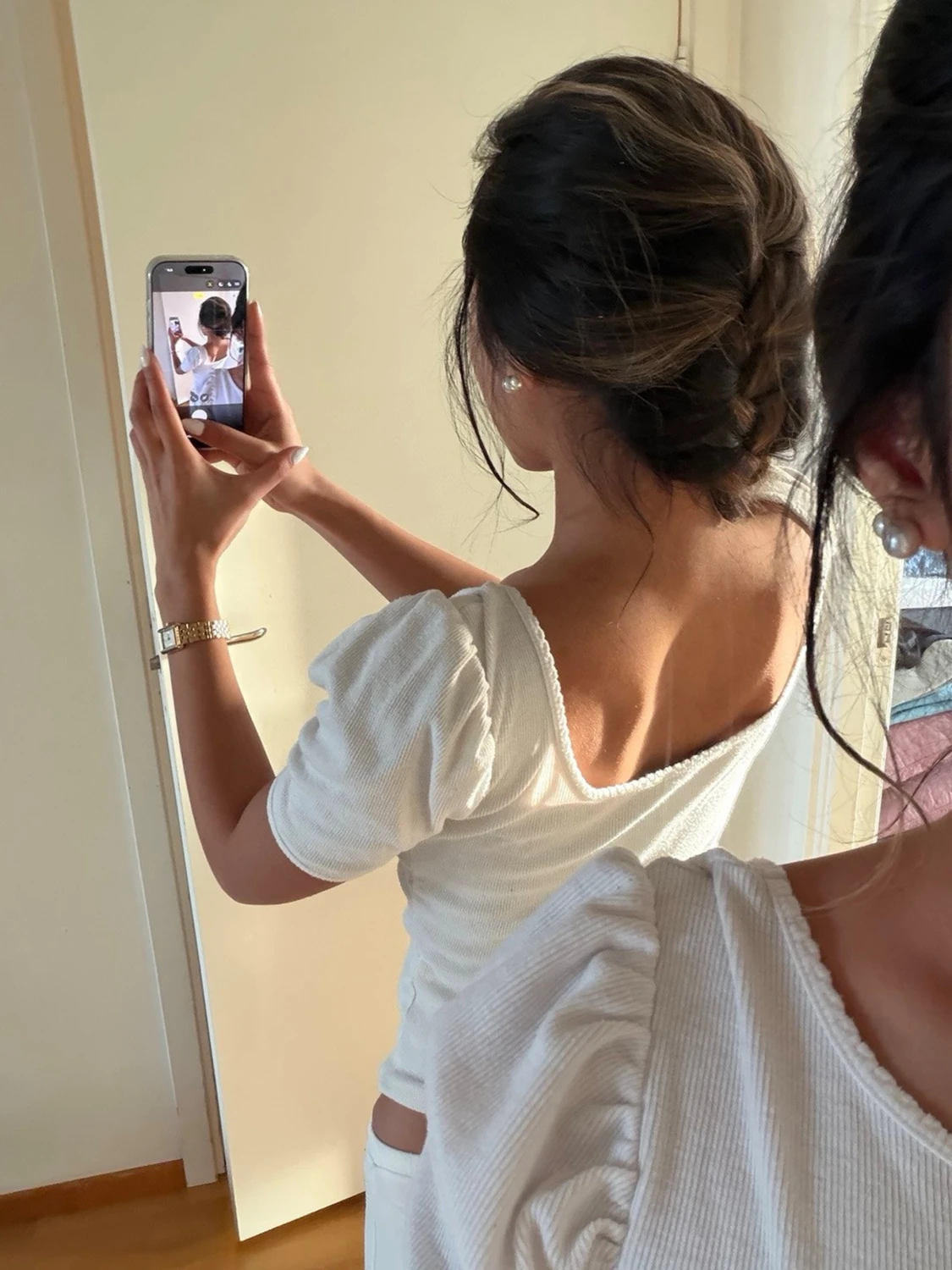 Vit ribbad topp med puffärm - 1