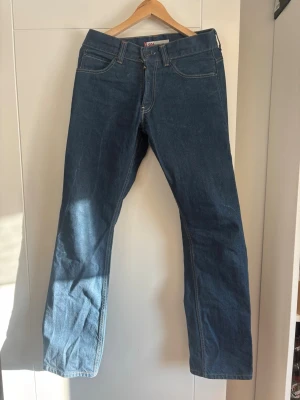 Levis 506 - Säljer dessa sjukt snygga 506, passformen är bootcut. Bra skick. 