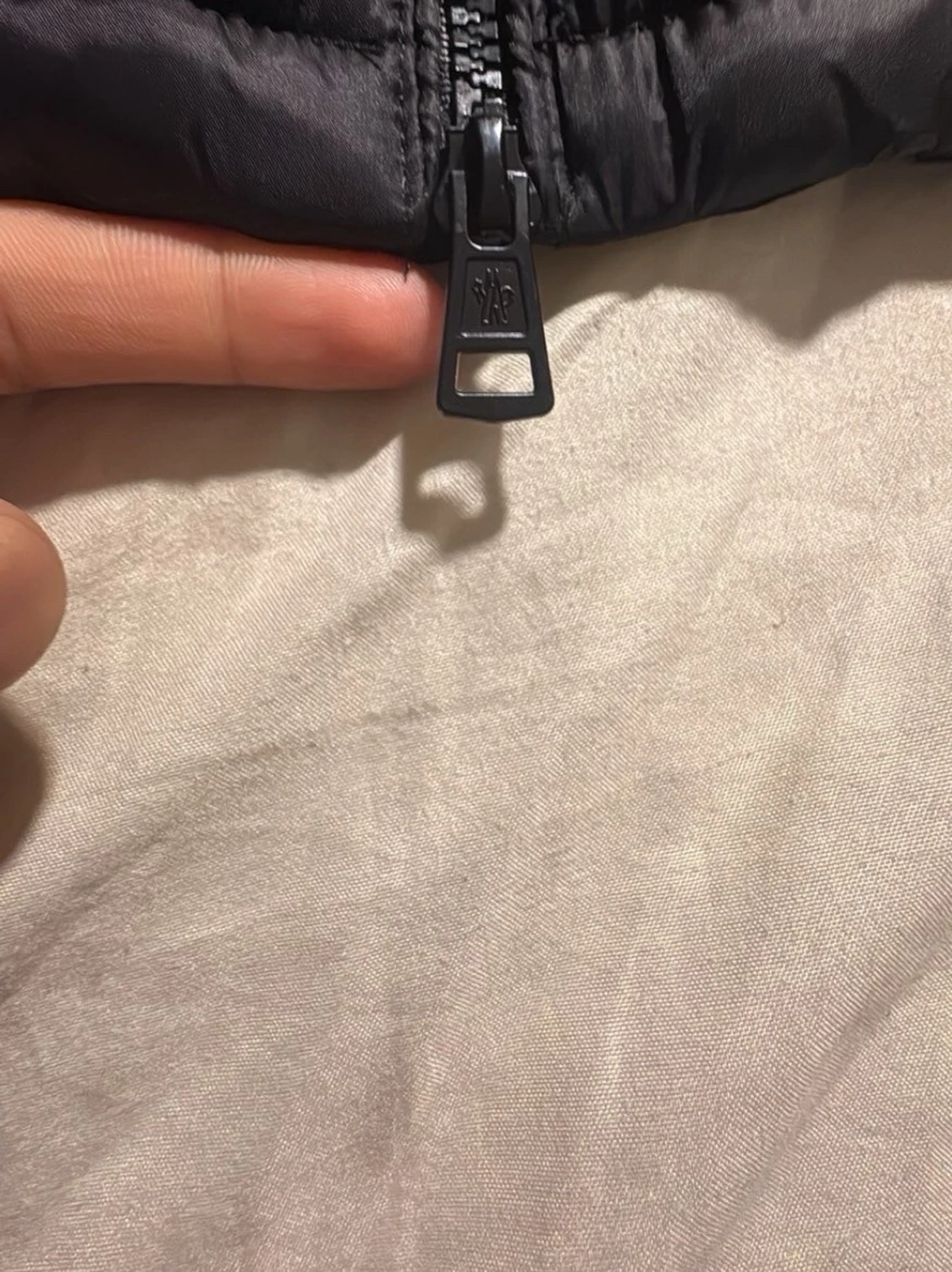 🖤 Moncler Cardigan – Svart / Stilren & exklusiv - 5