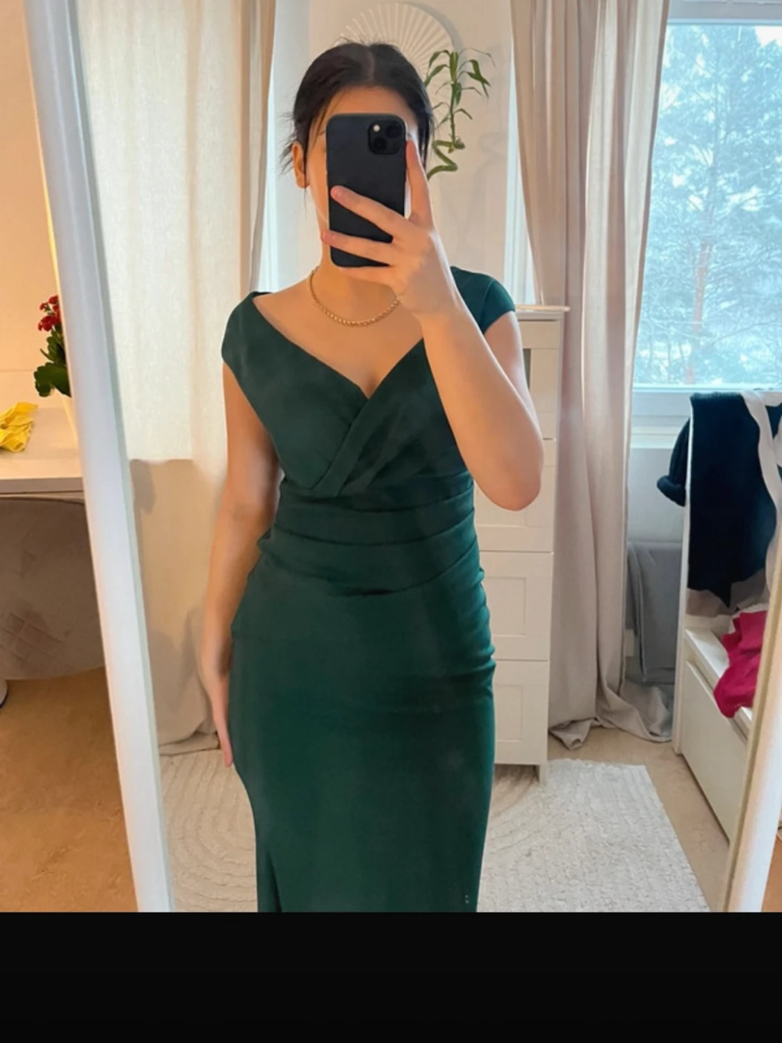 Mörkgrön långklänning med omlott - 1