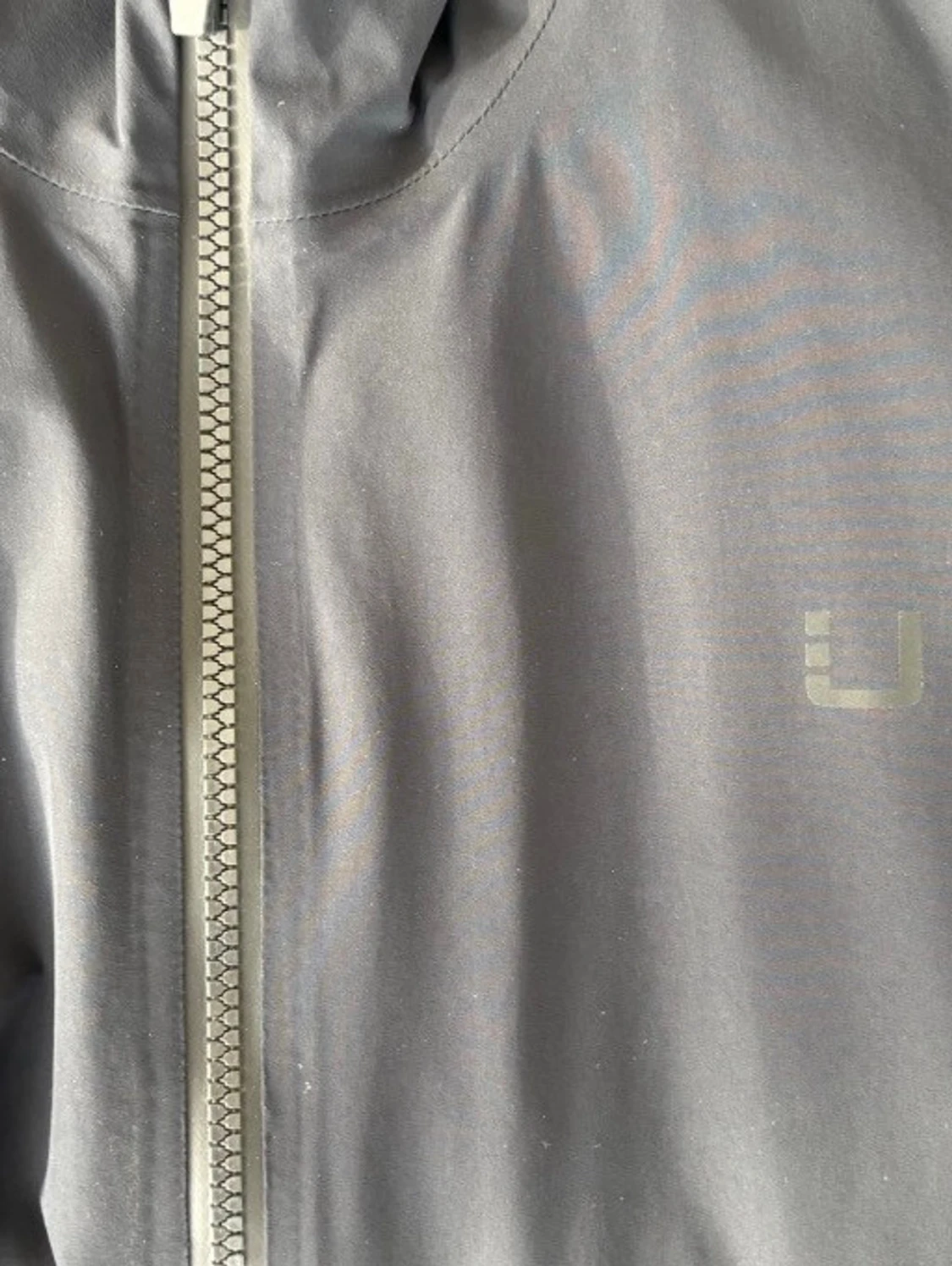 Svart vindjacka med dragkedja - 4