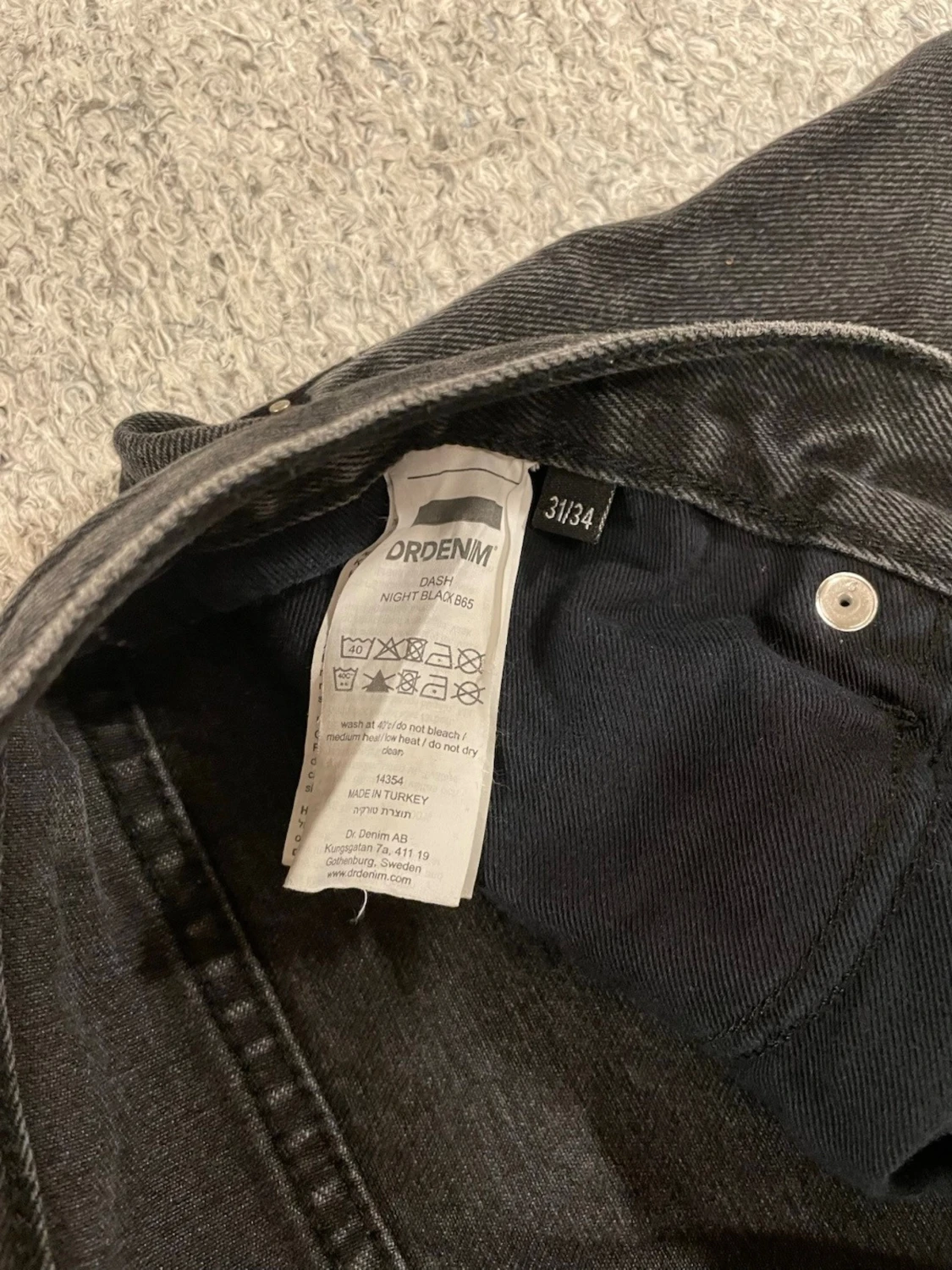 Svarta raka jeans från Dr Denim - 2
