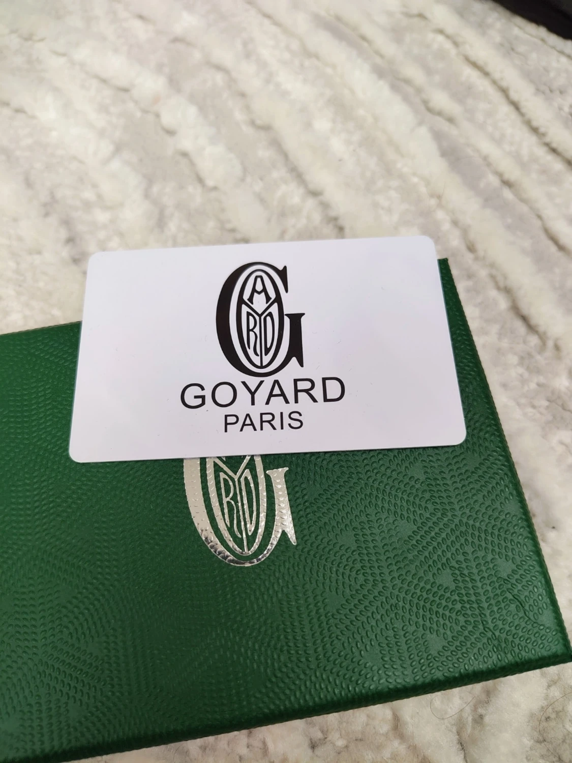 Grå kortfodral från Goy4ard  - 2
