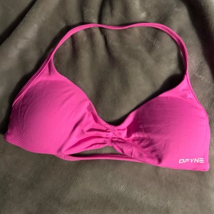 Dfyne Impact Sport bra  - Ny! Fel storlek , Stl M , i nya färgen Bright fuschia 🩷