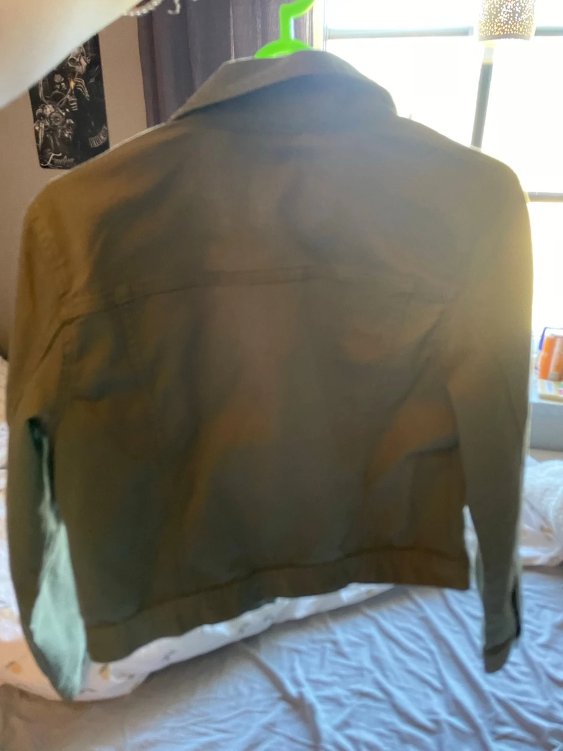 Olivgrön jeansjacka från H&M - 1
