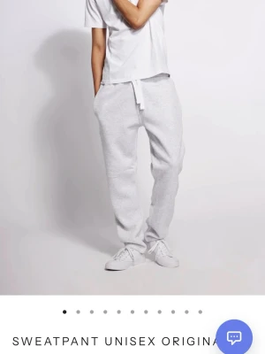 Russemerch mjukisbyxor - Helt o använd mjukisbyxor från Russemerch. Storlek S. Ny pris 500