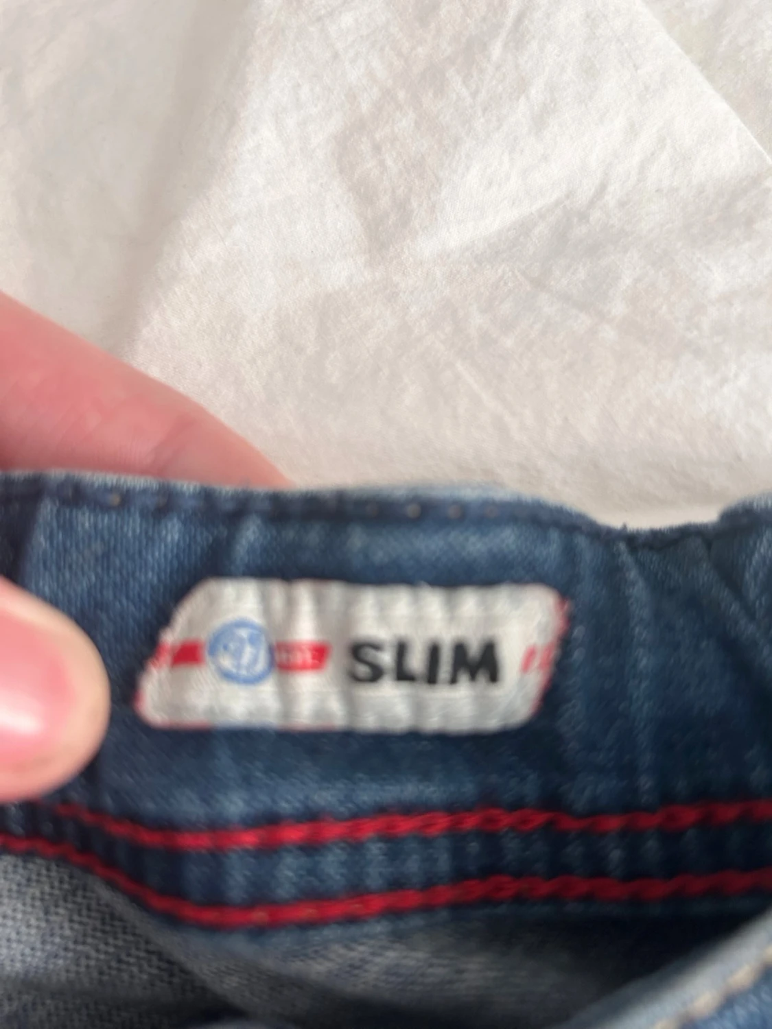 Blå slim fit jeans med slitningar - 3