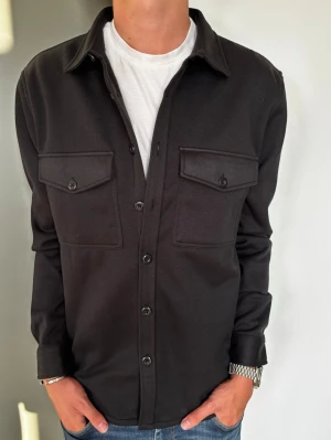 SCW Overshirt - Strl - L | Skick - 10/10 | Nypris - ca 1200kr | Vid minsta lilla fundering är det bara att höra av sig!