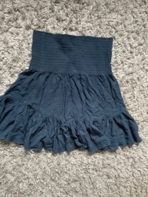 Kjol - Jätte fin till sommaren! Skriv om du undrar något 💕😊