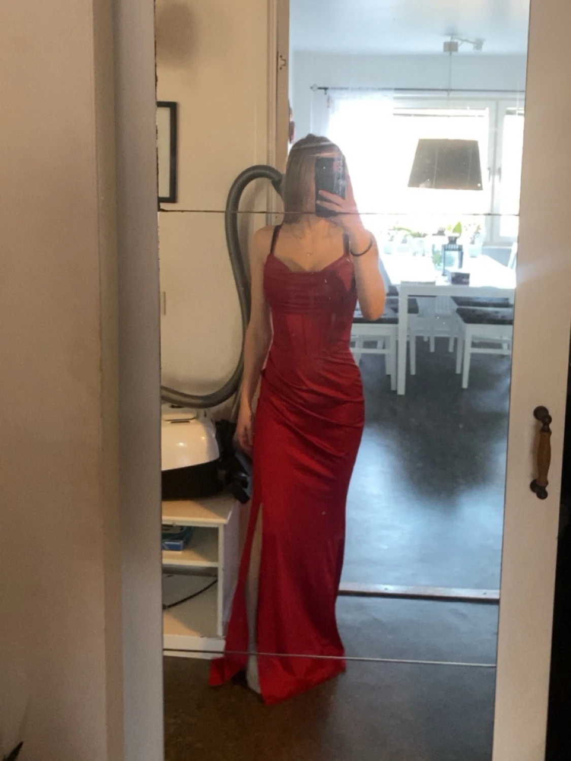 Röd balklänning  - 2