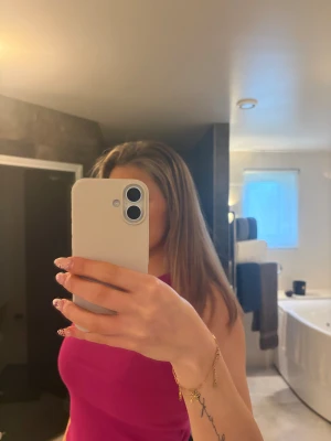 Topp - Rosa topp i perfekt skick🌺Knappt använd, superbra skick!💖S-M