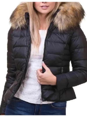 Jacka rock and blue  - Äkta päls!! Passar XS. Pyttelitet hål i ena fickan (själva tyget där inne) annars nyskick! 🥰