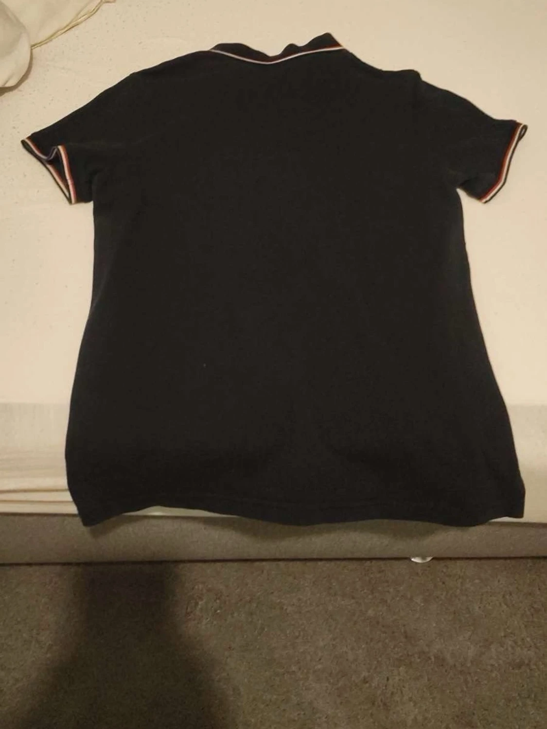 Svart pikétröja från Moncler - 2