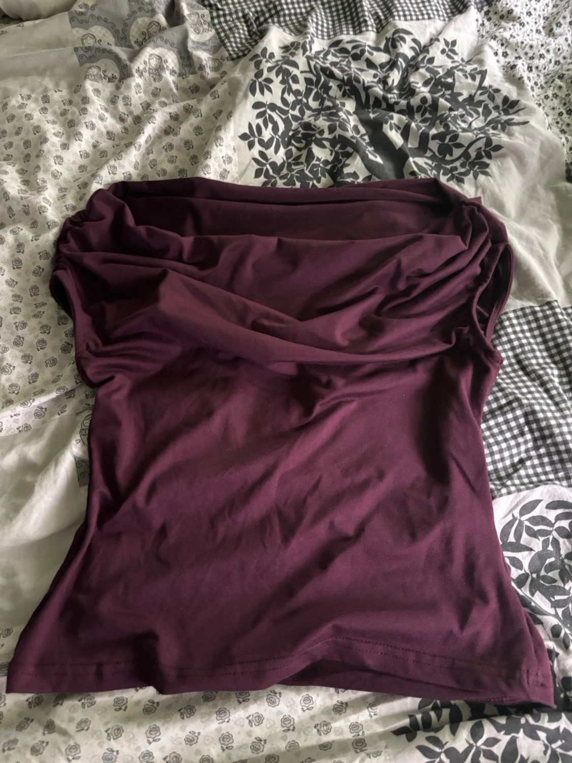 Mörklila offshoulder topp - 1