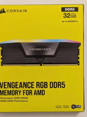 Corsair Vengeance RGB DDR5 32GB - FÖRST TILL KVARN KOMMER SÄLJAS VÄLDIGT FORT!  GÖR DU EN SNABB AFFÄR PÅ SWISH SÅ FÅR DU KORTET FÖR ENDAST 1999kr!!!(REA)  VARAN POSTAS SPÅRBART MED REK 30 MIN EFTER BETALNING!  id-handling(pass) foto visas av mig när du får mitt Swish-nummer för säkerhet!!   Mvh Erik