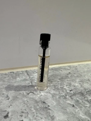 Essnce - Skyfall mystery - Essnce - Skyfall mystery