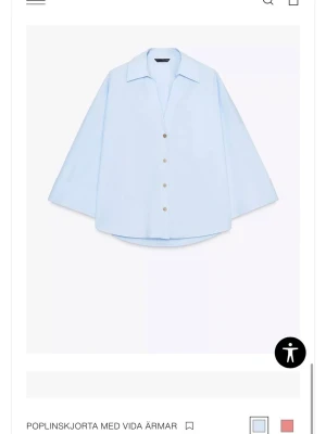 Ljusblå Zara skjorta - SÖKER I STOLEK XS!!!!🥰🥰