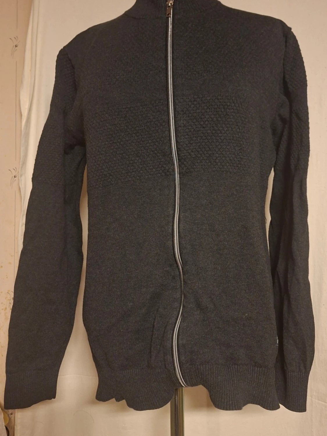 Grå jack & jones  cardigantröja med blixtlås