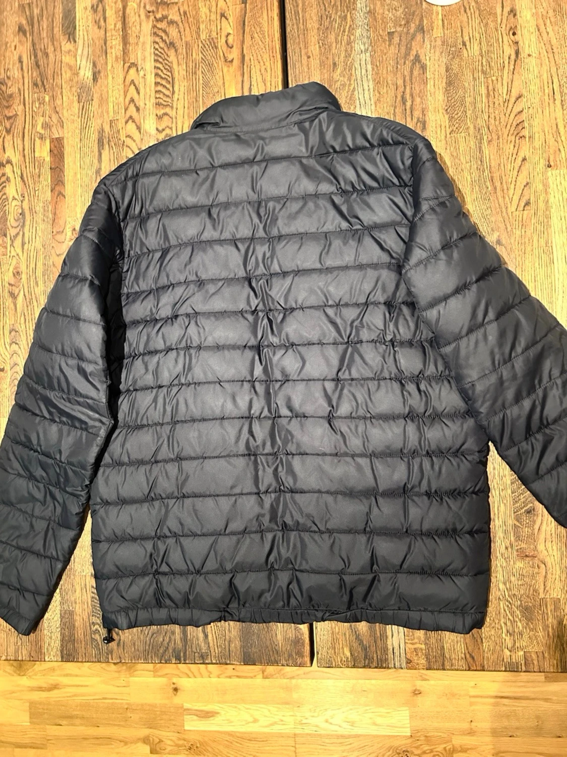 Svart pufferjacka från Barbour - 3