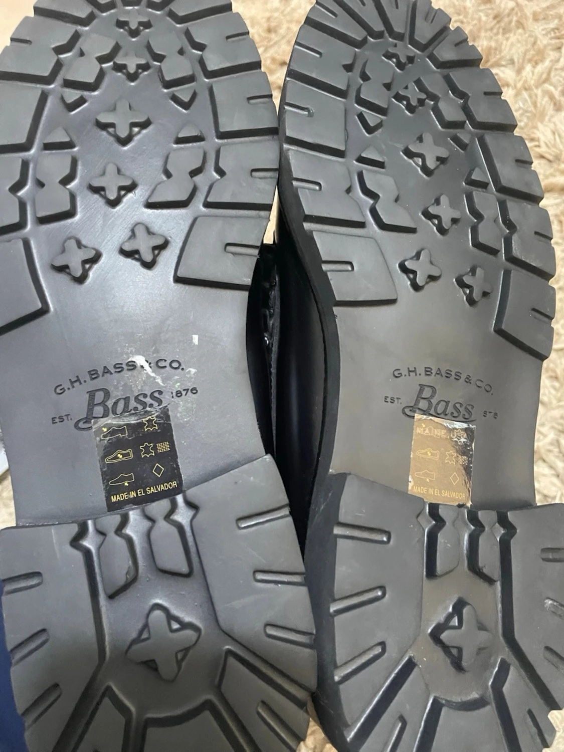 Svarta loafers från G.H. Bass Weejuns - 2