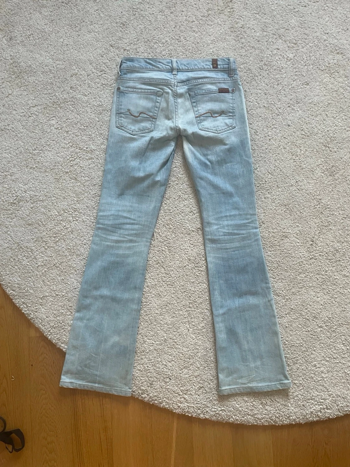 Lågmidjade jeans - 4