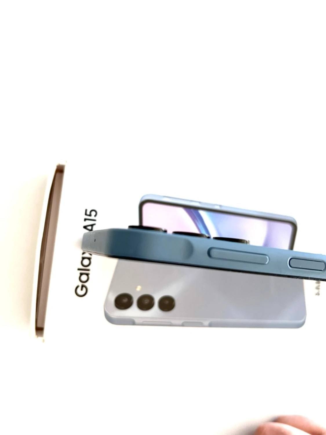 Samsung Galaxy A15 blå Android-mobil - 4