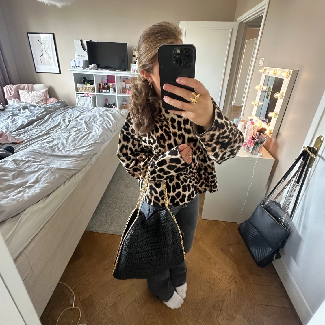 Leopardmönstrad tröja i mjukt material 