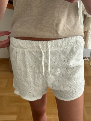 Zara shorts  - Super fina Zara shorts. Passar xs-s💗💗