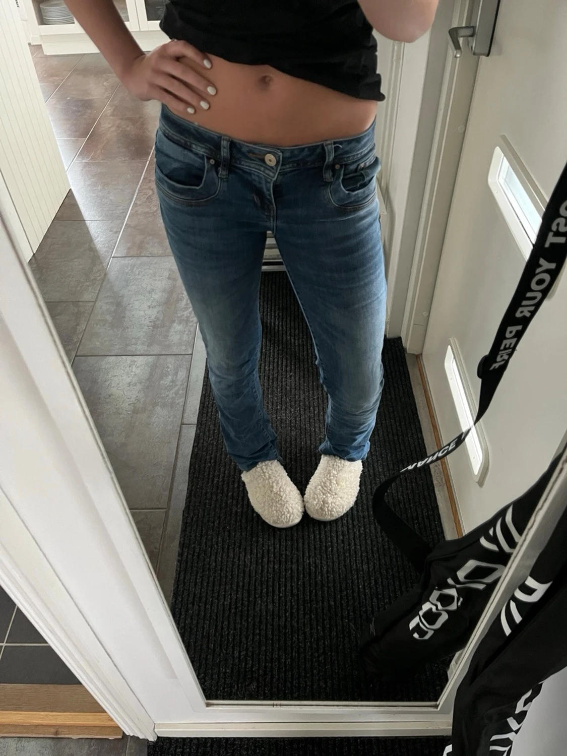 Blå slim fit jeans med låg midja - 1