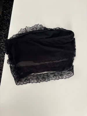 Köp alla tre toppar för 100!! - Tre toppar från shein! Köp alla tre tillsammans för 100kr. Eller köp en av de för 60kr