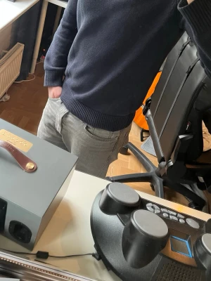 Morris tröja - Fin tröja i storlek xs. Lite dammig men tvättas innan jag skickar. Få tecken på användning. Hör av dig vid frågor eller förhandling.