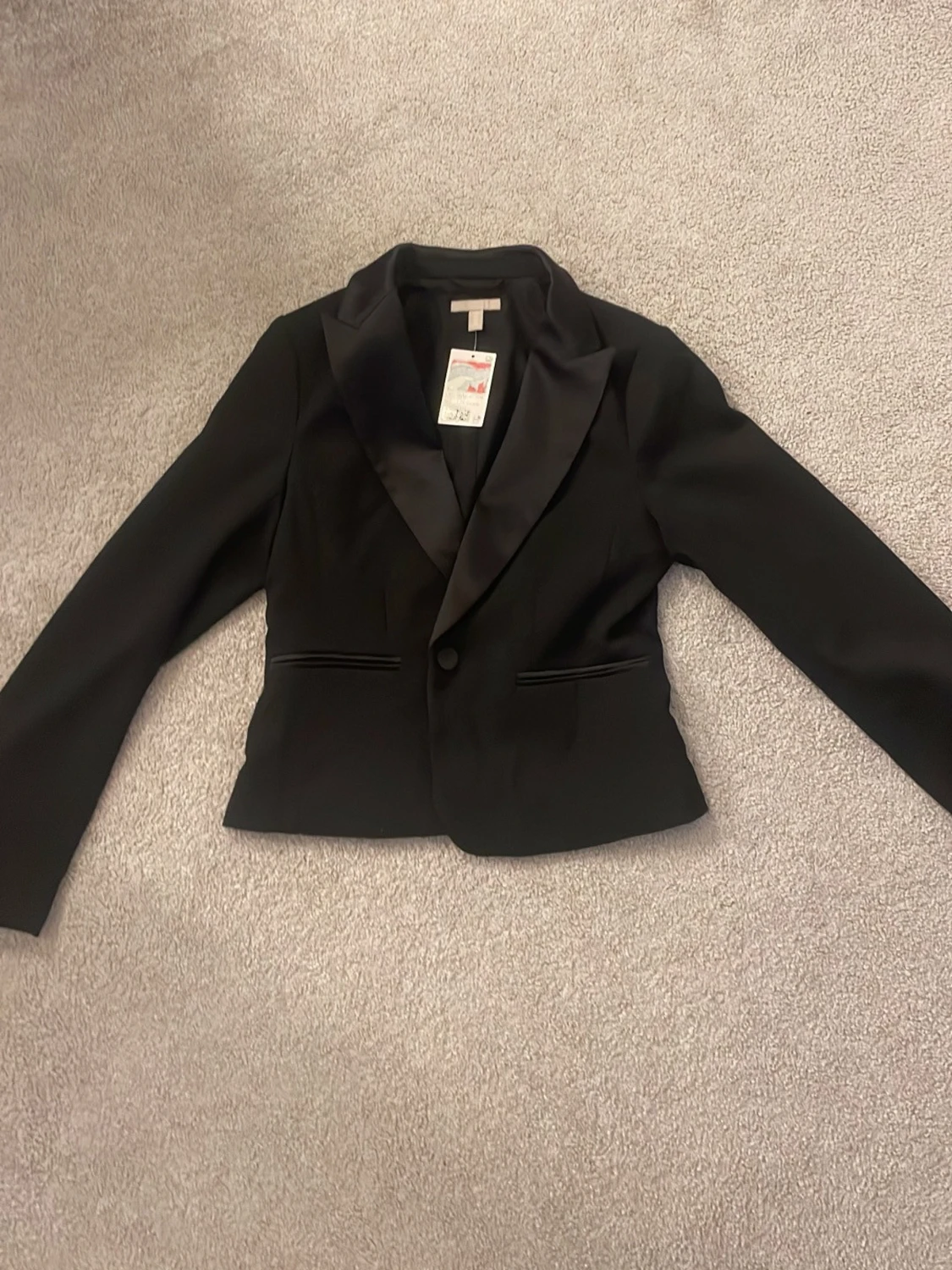Svart kavaj från H&M, storlek 36
