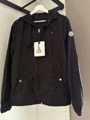 Moncler windbreaker - Svart windbreaker 