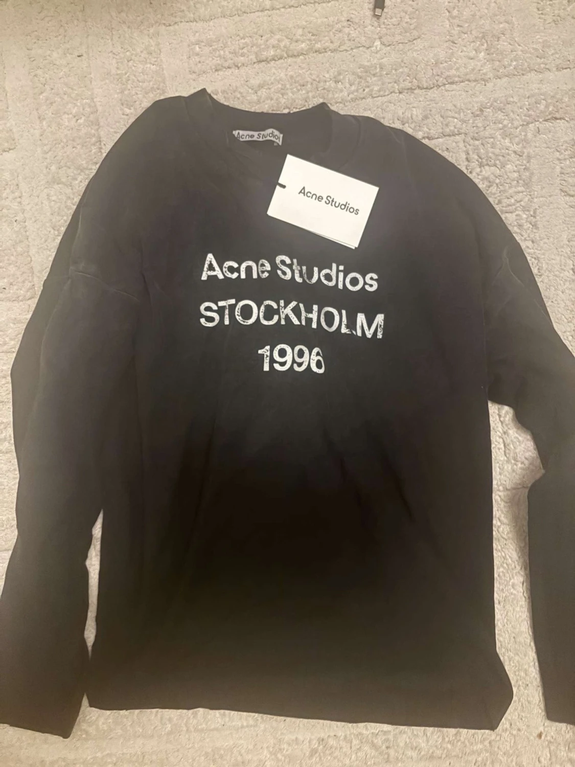 Acne tröja