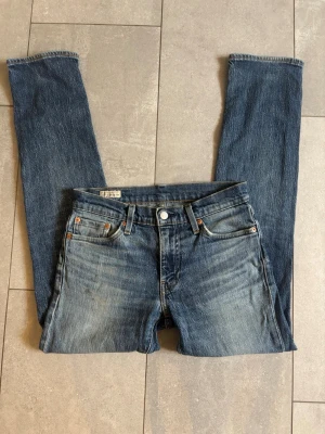 Levis 511 Jeans - Levis 551 jeans - Storlek W29 L32 - Skick 7/10 (fläck) - Hör av dig vid minsta fundering 