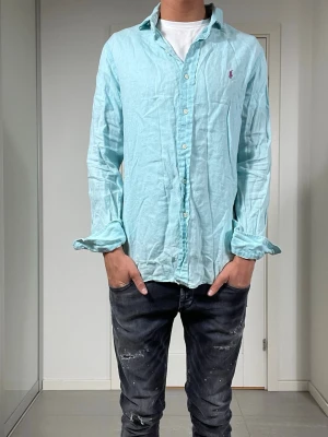 Polo Ralph Lauren linneskjorta  - Säljer nu denna Polo Ralph Lauren linneskjorta, skriv för fler bilder/frågor🙌🏼