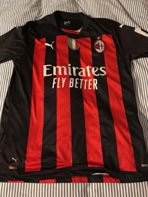 AC Milan matchtröja Ibrahimovic  - Säljer en AC Milan matchtröja 