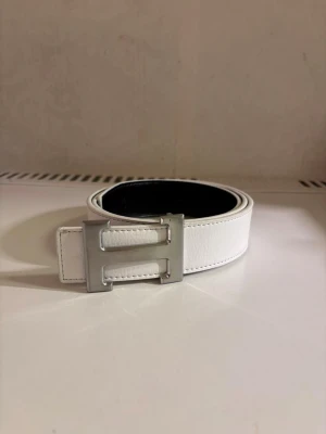 Bälte - Dm vid intresse 