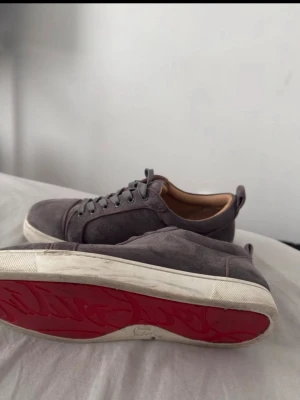 Christian Louboutin - Storlek 43. Fint skick 