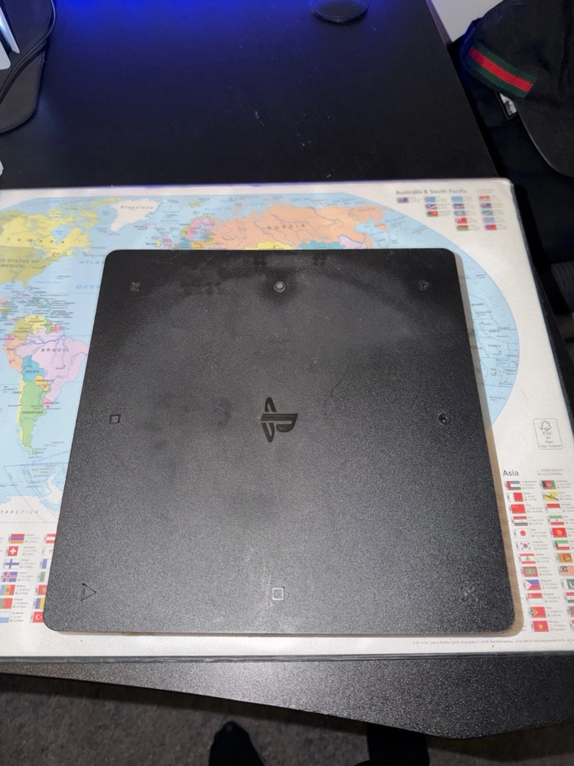 Sony PlayStation 4 Slim konsol - 2