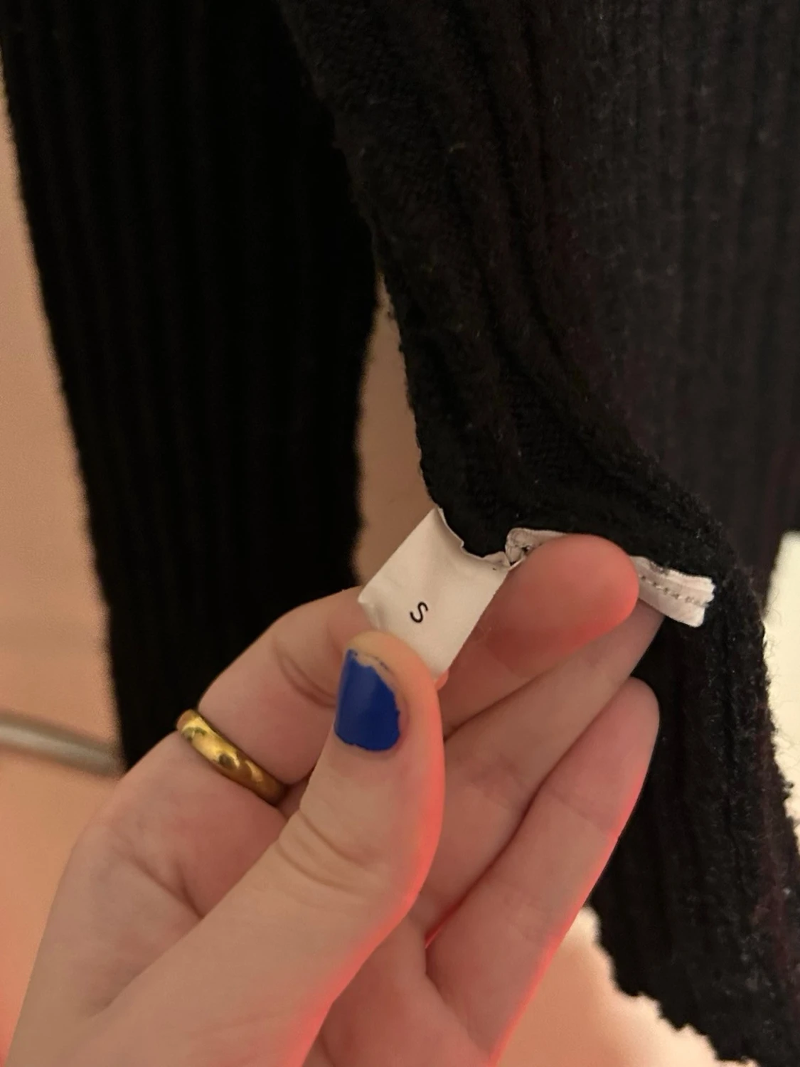 Svart Stickad Tröja - 2