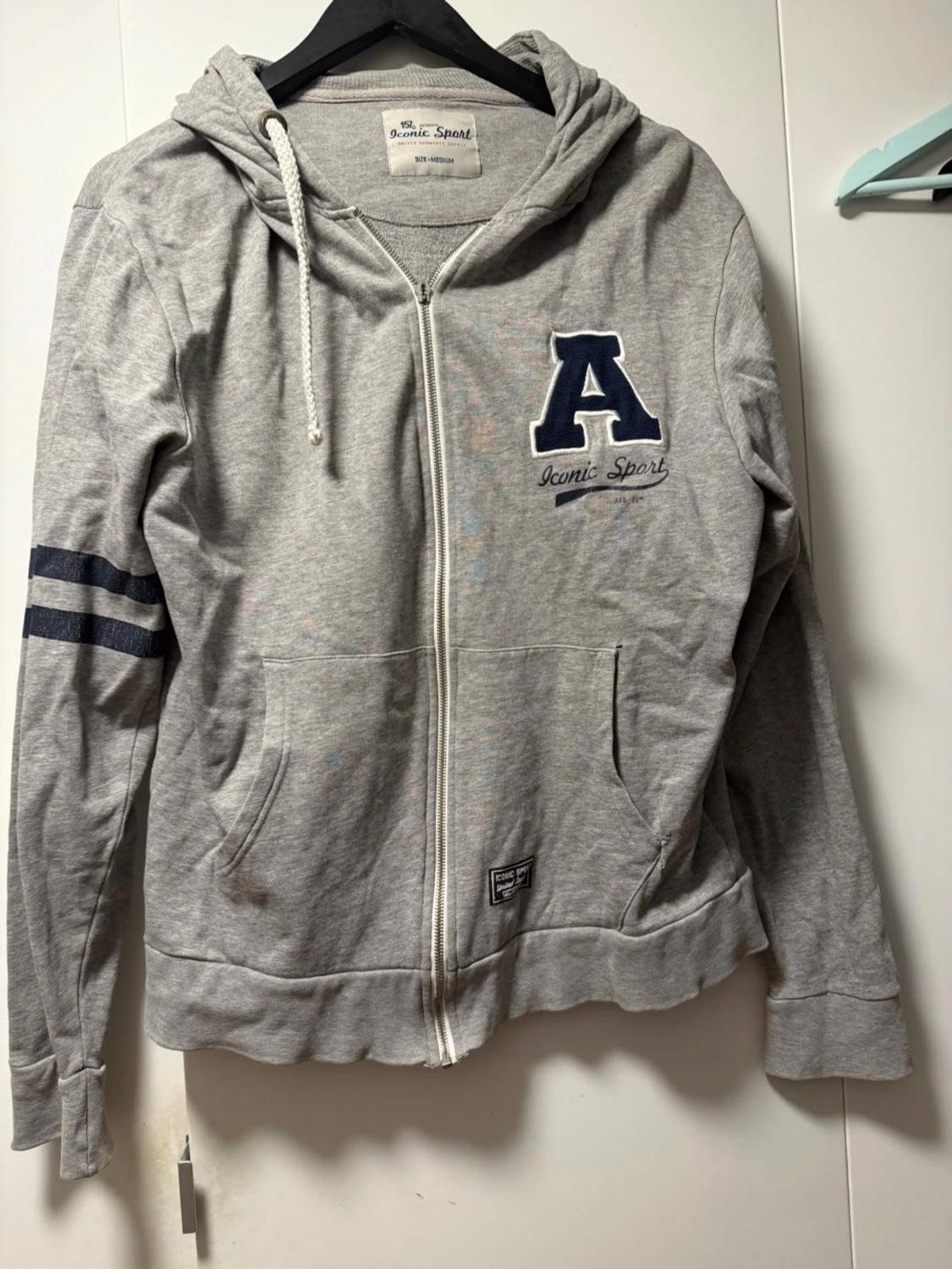 Grå zip hoodie Iconic Sport